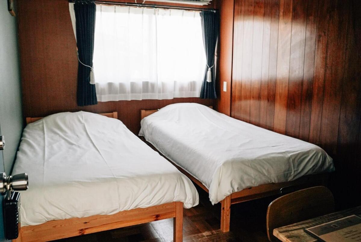 Tipy Records Inn Hanare Одавара Экстерьер фото
