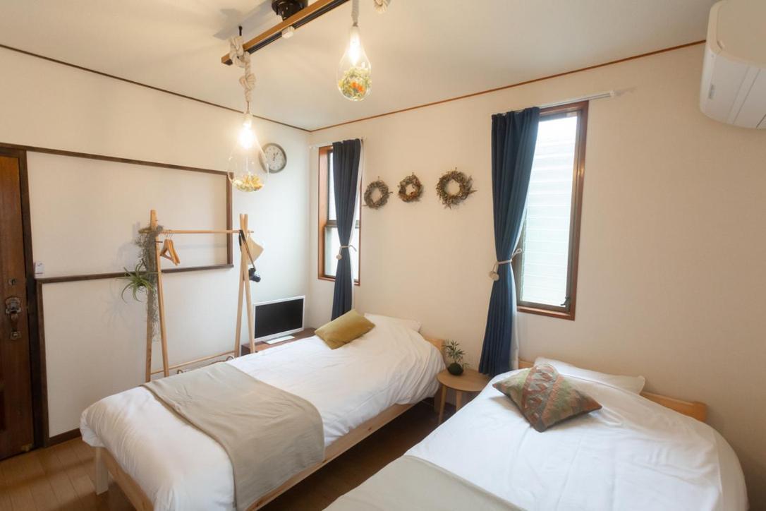 Tipy Records Inn Hanare Одавара Номер фото